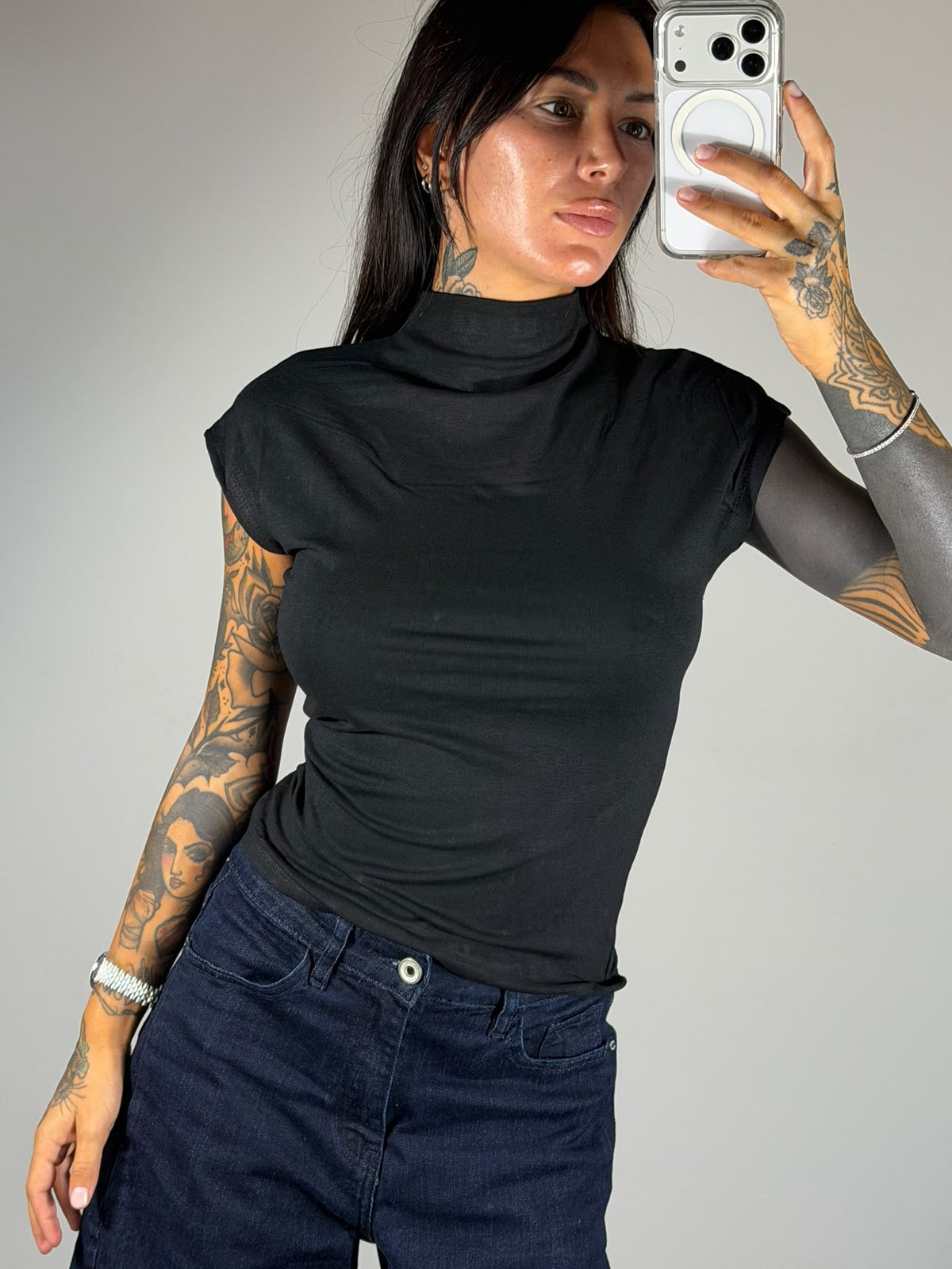 MAGLIA SARA