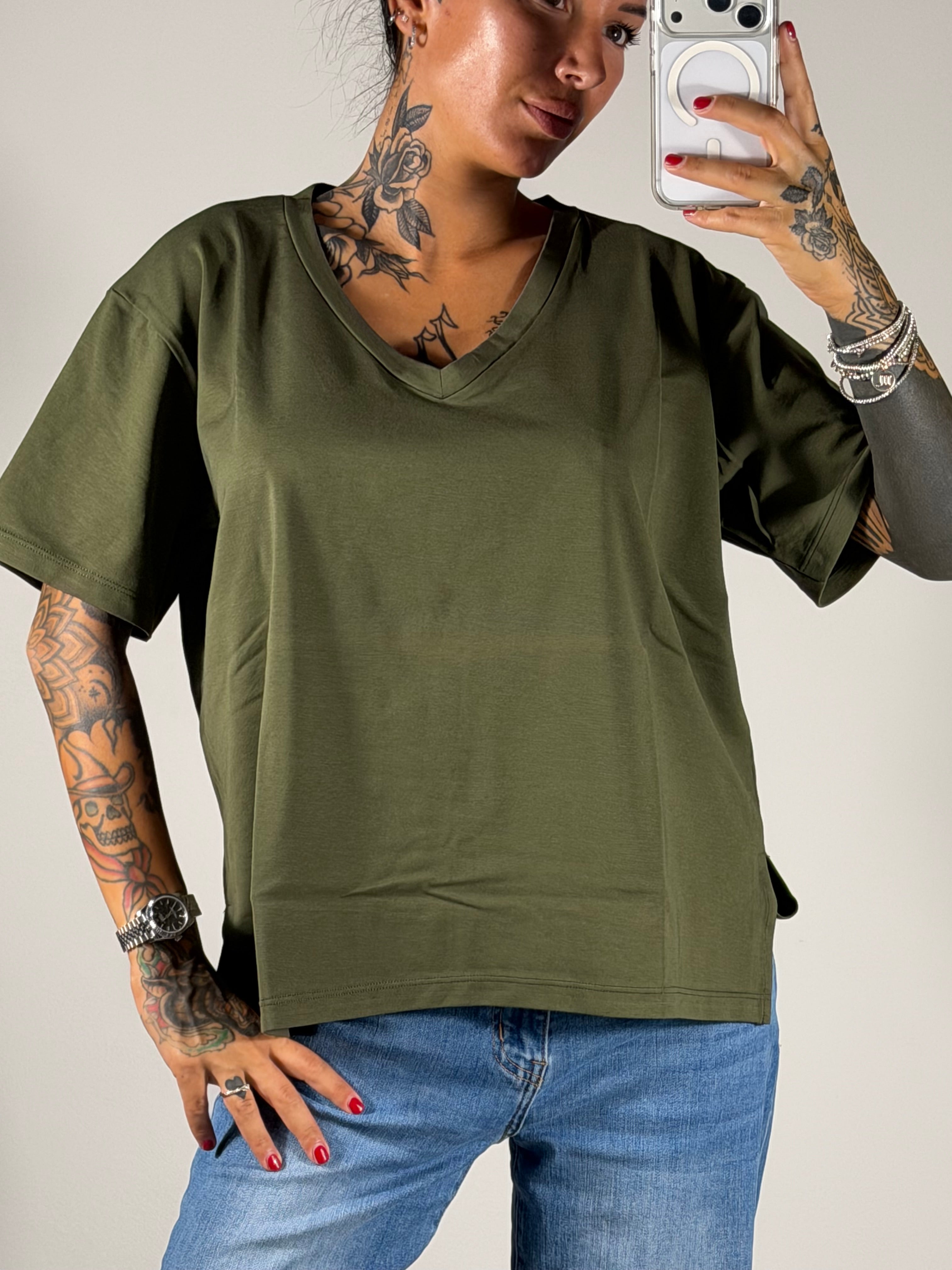 T-SHIRT MIAMI SCOLLO V