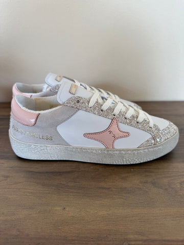 SNEAKER TIME