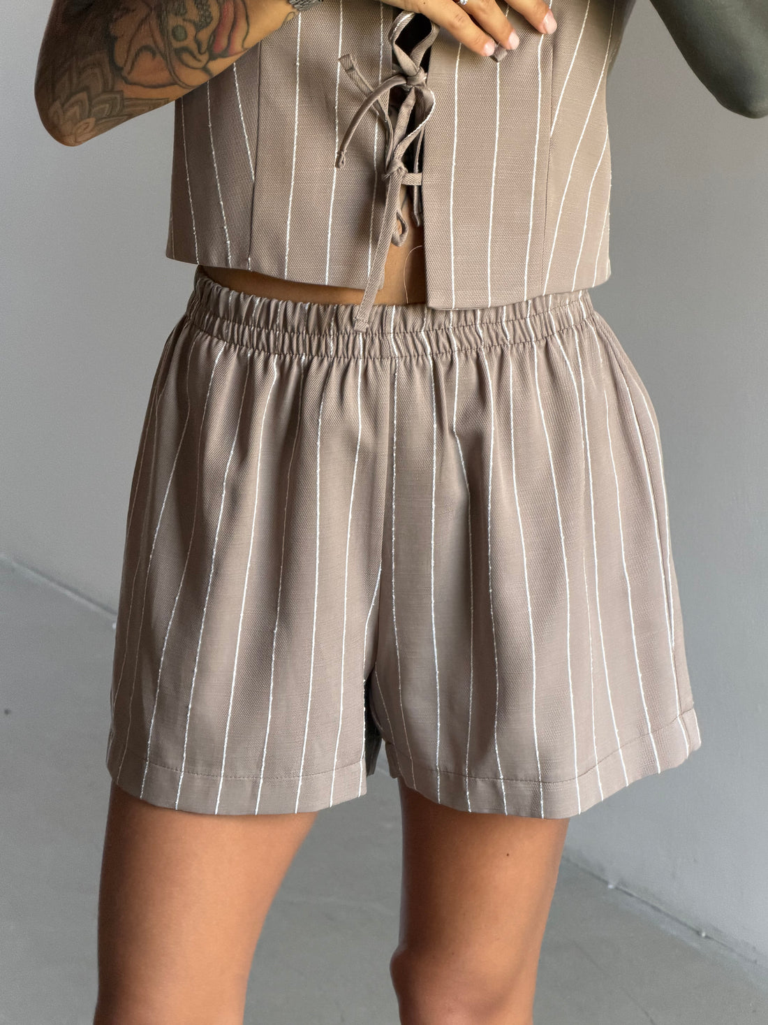 SHORT GESSATO